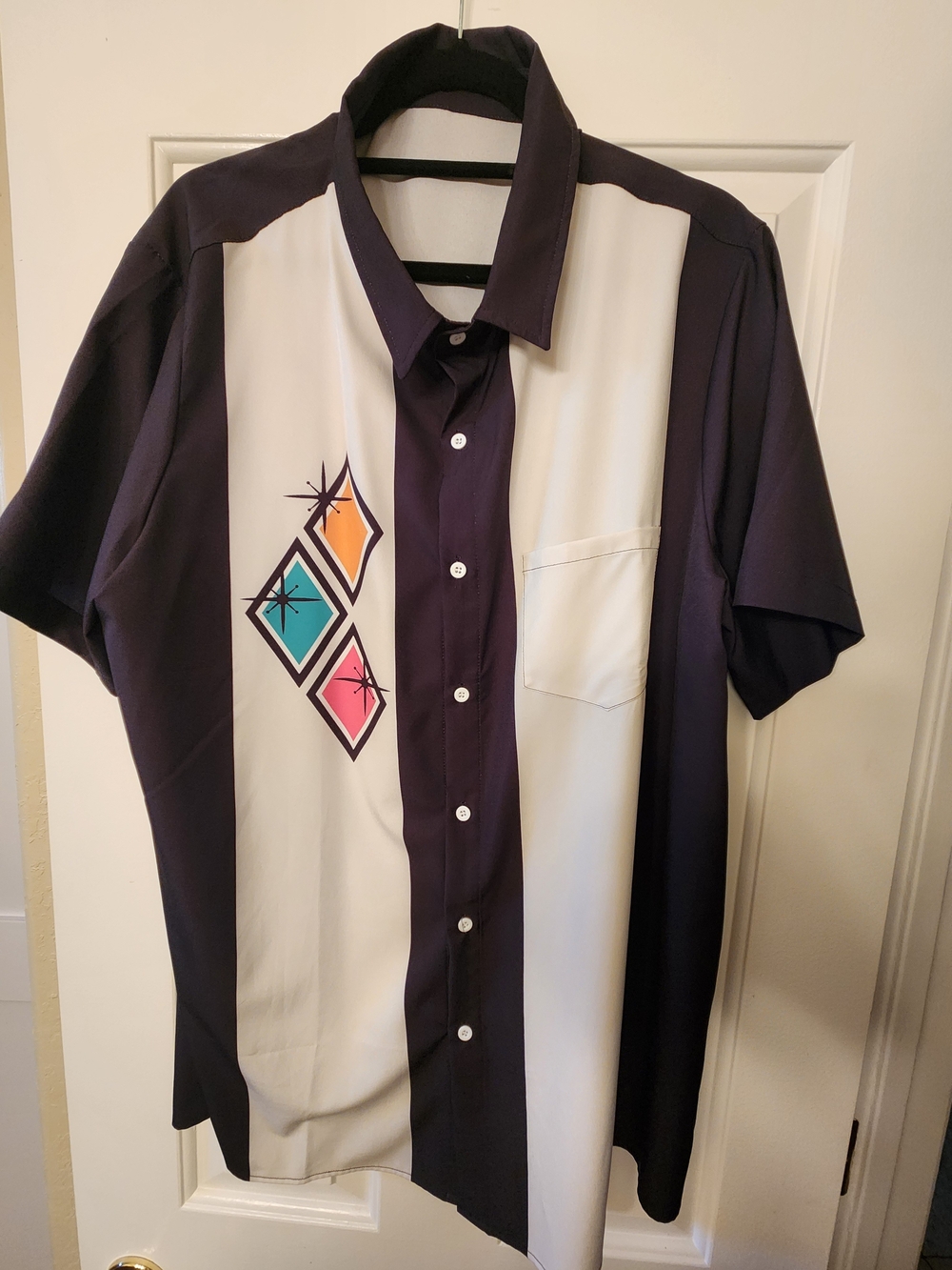 Hardaddy Men's Black and White Short-Sleeve Button-Up Shirt with Retro Diamonds